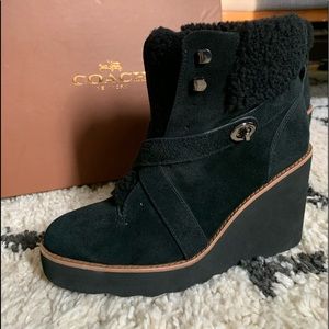 Coach Booties Kenna shearling leather suede 8.5 EUC